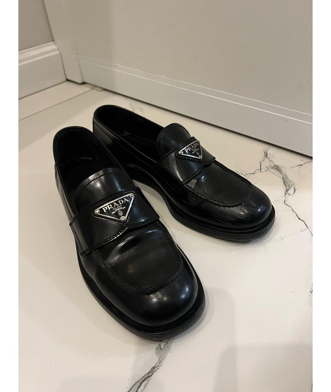 PRADA Черные кожаные лоферы, фото 2