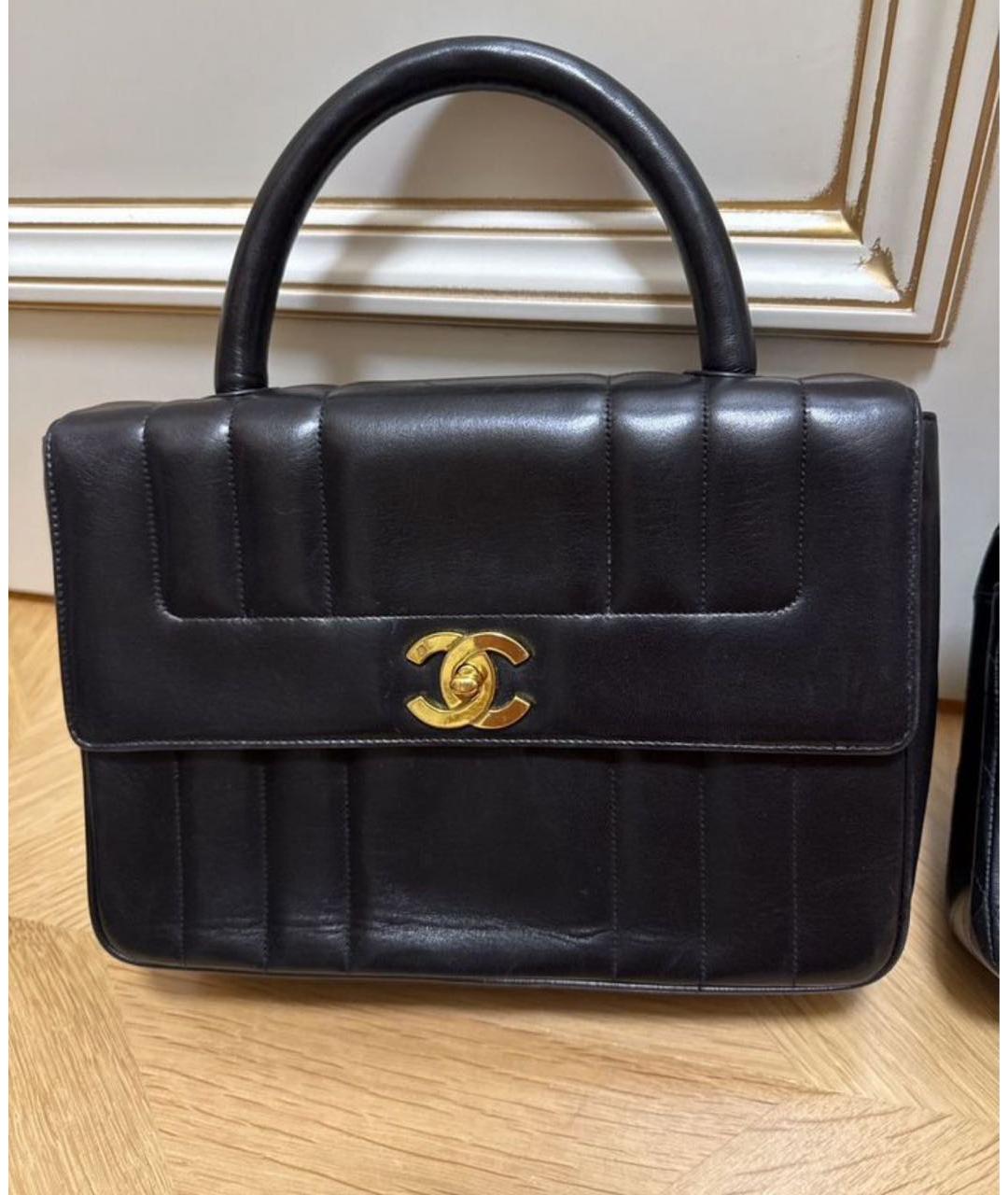 CHANEL Черная кожаная сумка с короткими ручками, фото 3
