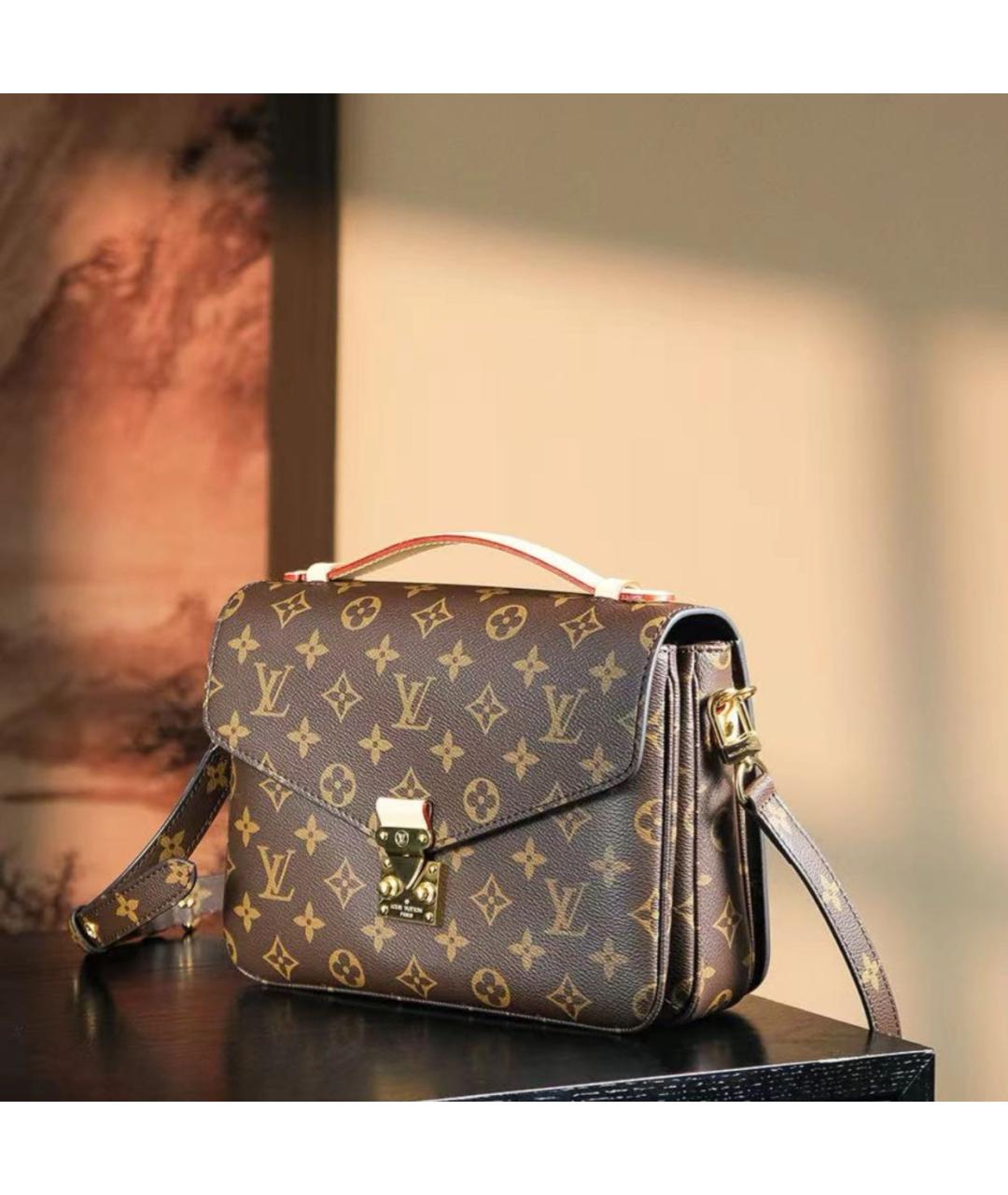 LOUIS VUITTON Коричневая сумка через плечо, фото 7