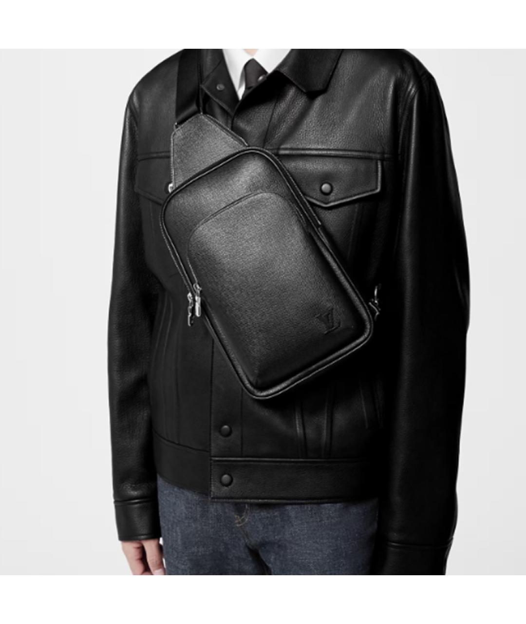 LOUIS VUITTON Черная кожаная сумка на плечо, фото 6