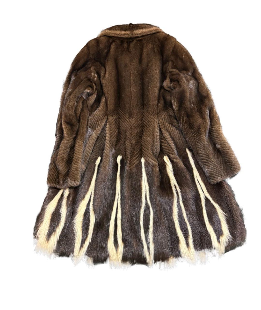 FENDI Коричневая меховая шуба, фото 2