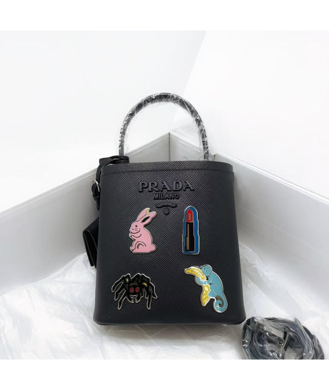 PRADA Черная кожаная сумка с короткими ручками, фото 3