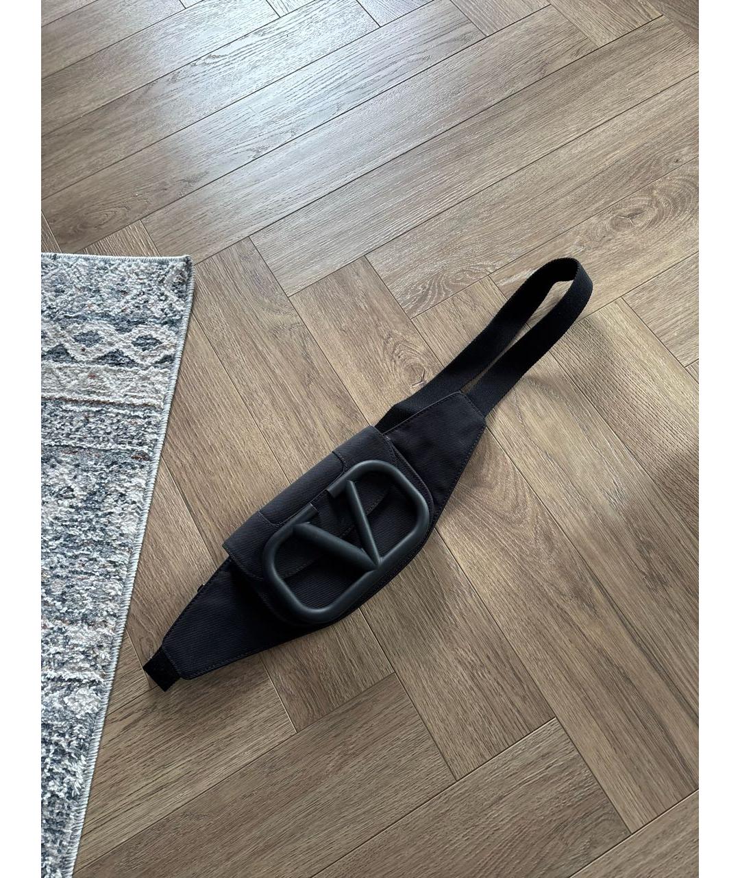 VALENTINO Черная поясная сумка, фото 6