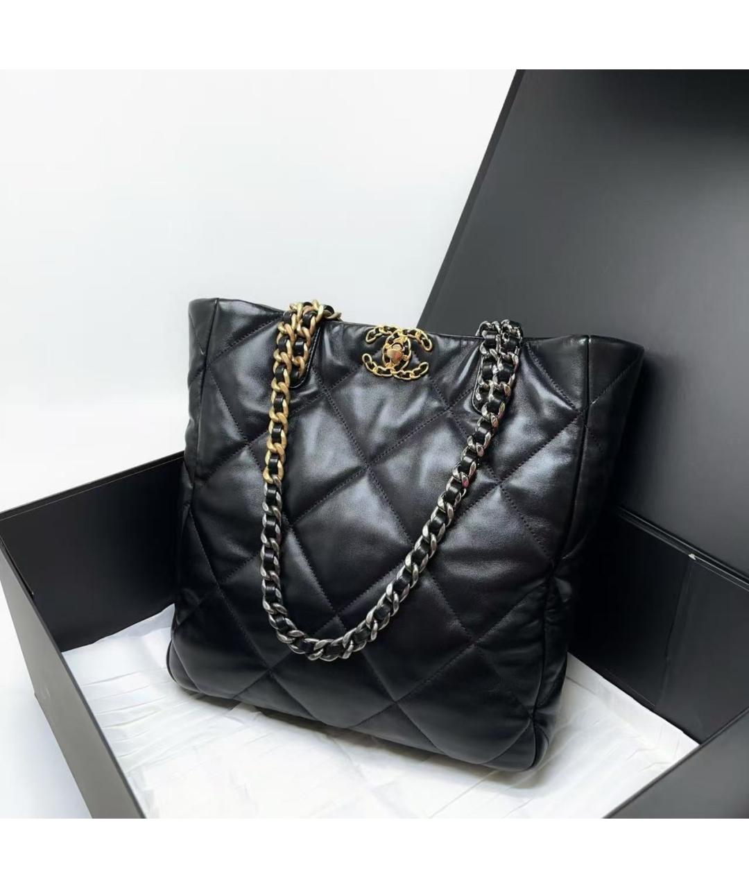 CHANEL Черная кожаная сумка тоут, фото 2