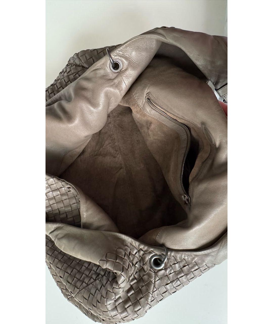 BOTTEGA VENETA Бежевая кожаная сумка с короткими ручками, фото 4