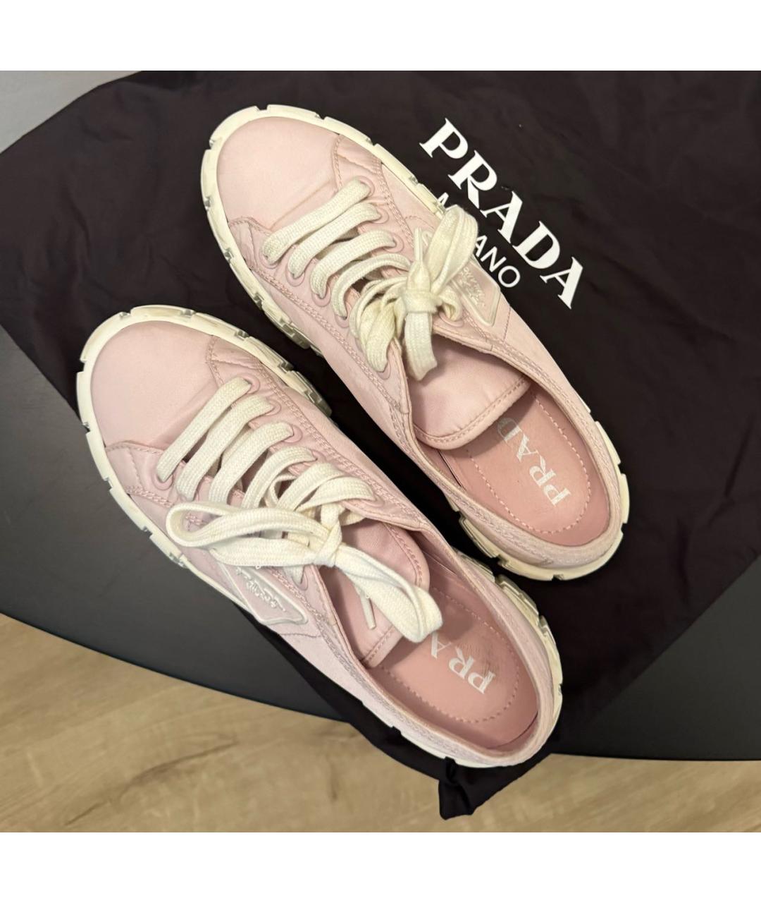 PRADA Розовые текстильные кеды, фото 3