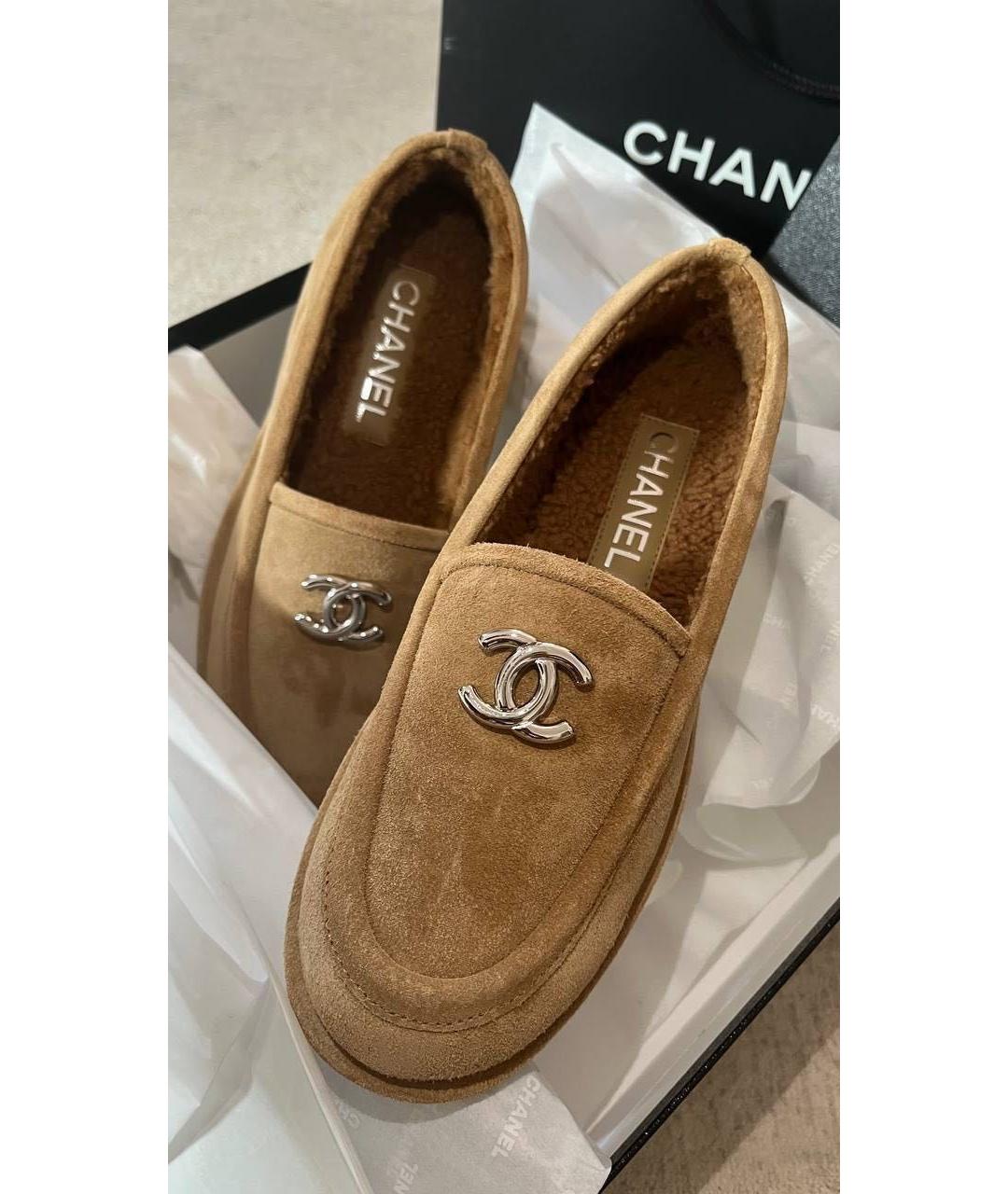 CHANEL Коричневые замшевые лоферы, фото 4