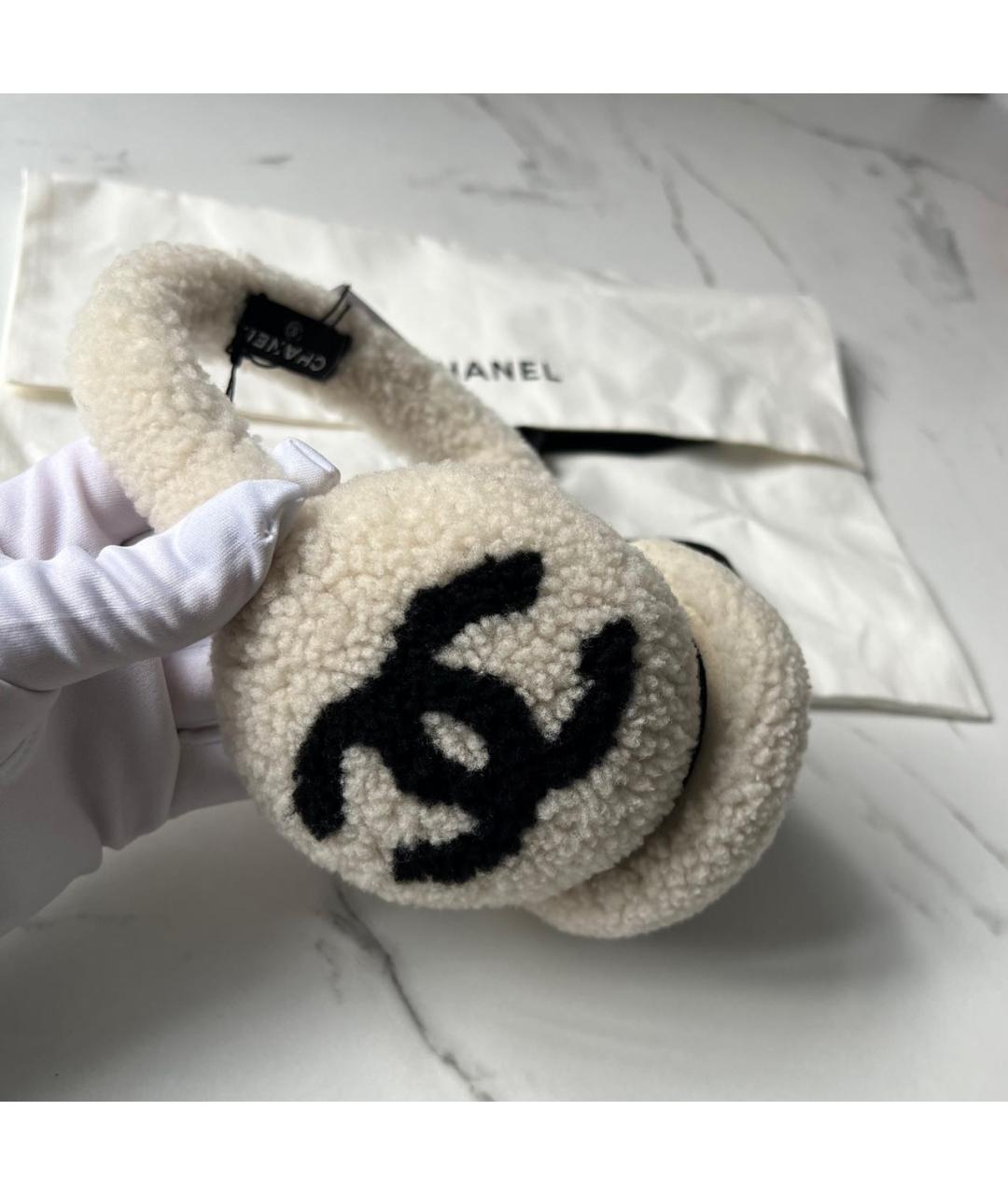 CHANEL Бежевые шерстяные наушники, фото 4