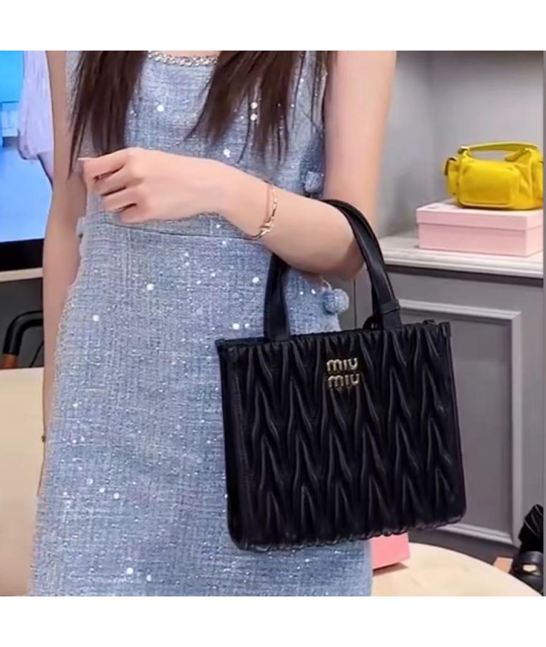 MIU MIU Черная кожаная сумка тоут, фото 6