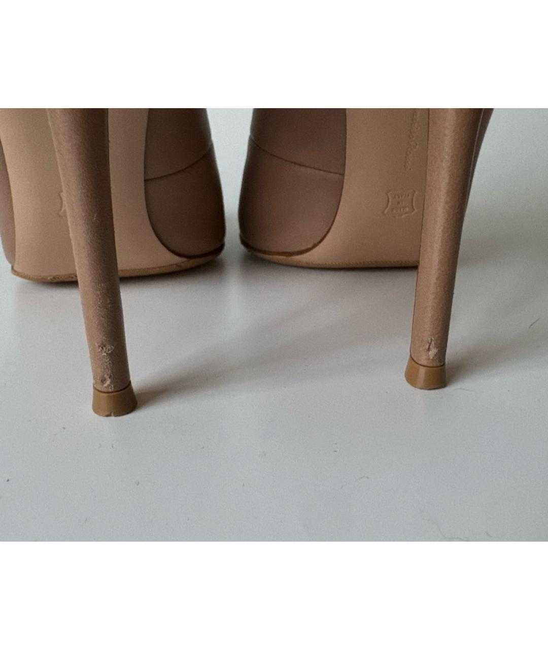 GIANVITO ROSSI Бежевые кожаные ботильоны, фото 5