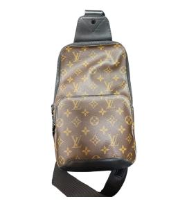 LOUIS VUITTON Сумка на плечо