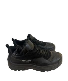 VALENTINO Низкие кроссовки / кеды