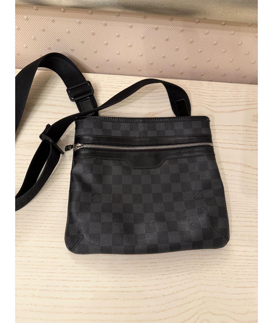 LOUIS VUITTON Черная кожаная сумка на плечо, фото 9