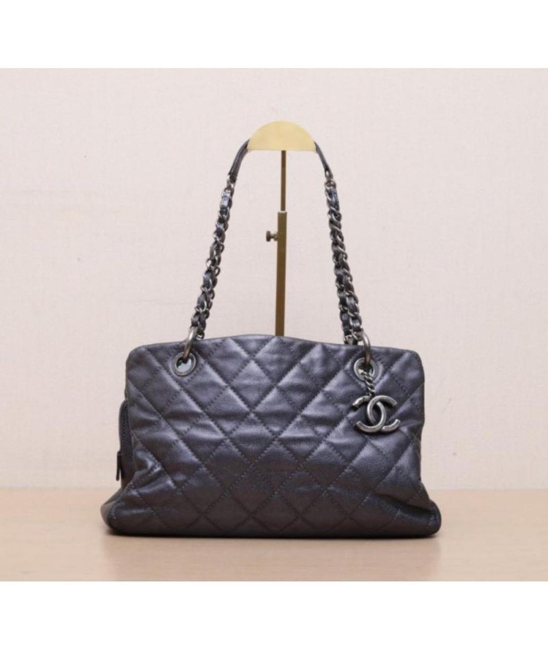 CHANEL Черная кожаная сумка тоут, фото 2
