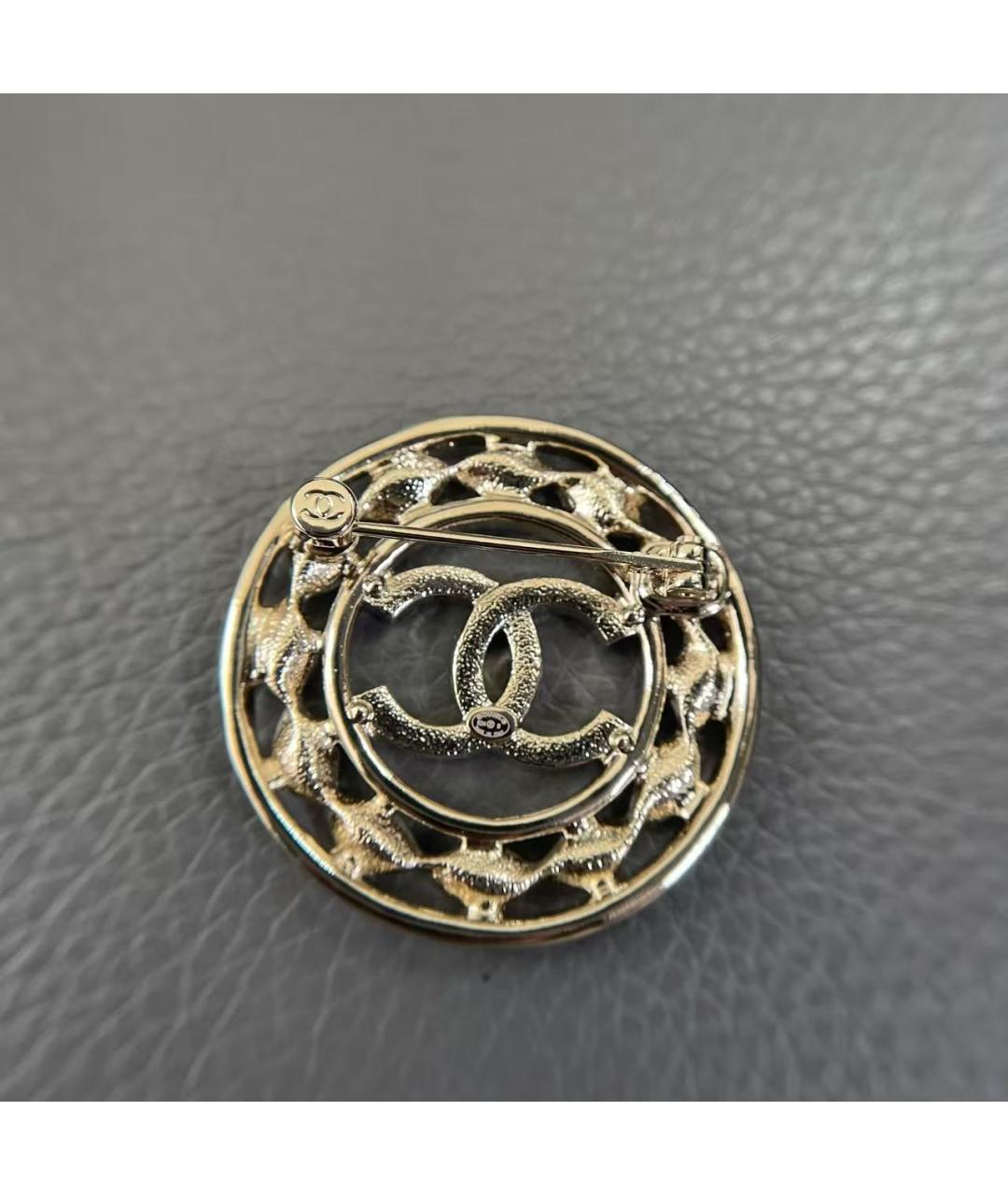 CHANEL Золотая брошь, фото 3