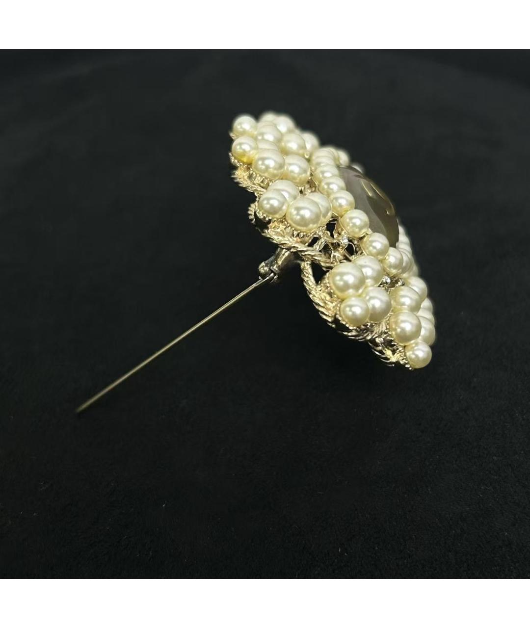 CHANEL Золотая брошь, фото 6