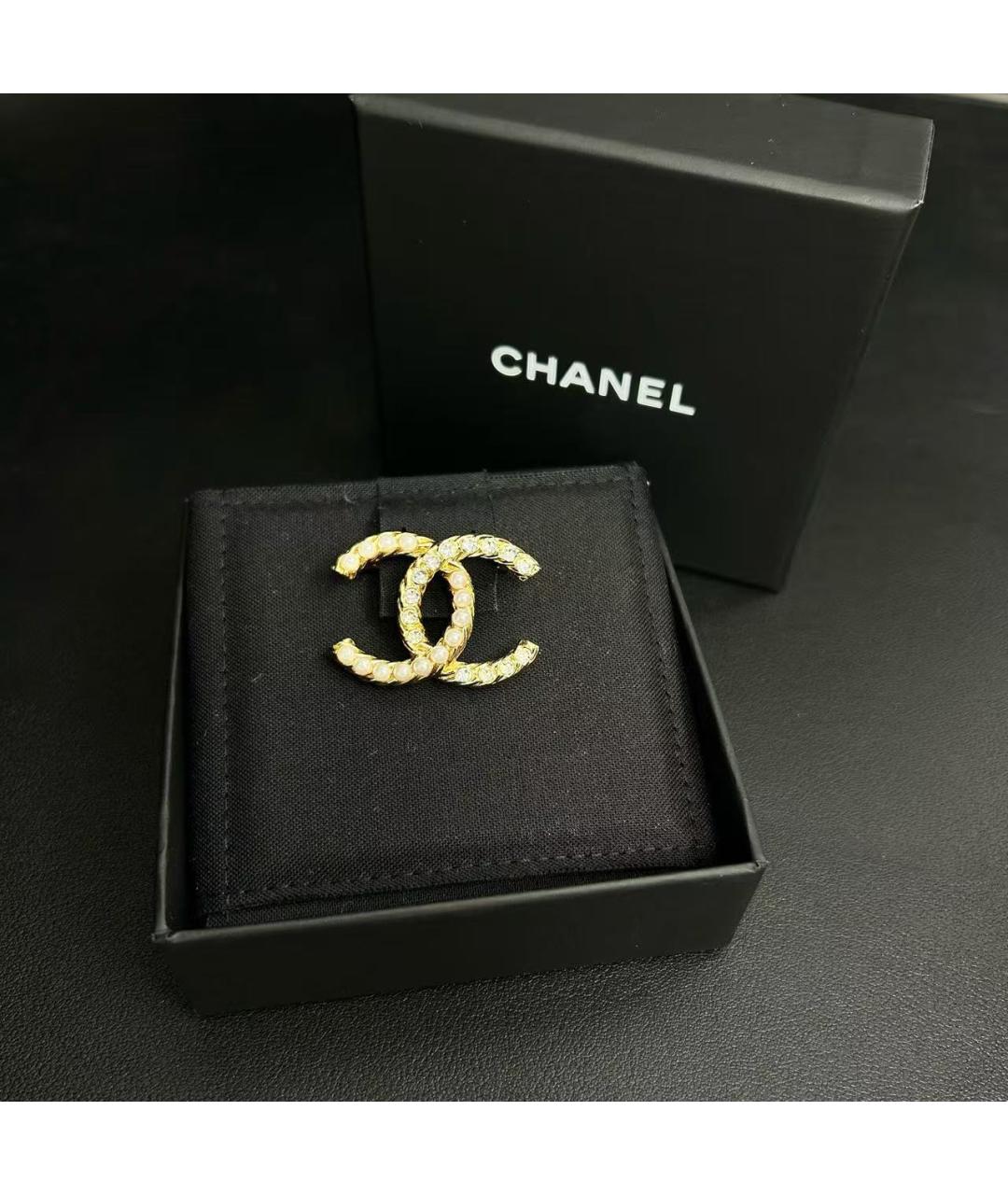 CHANEL Золотая брошь, фото 2