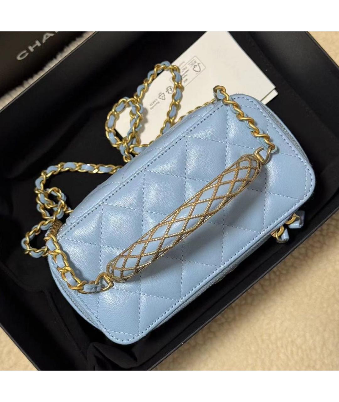 CHANEL Голубая кожаная сумка с короткими ручками, фото 5