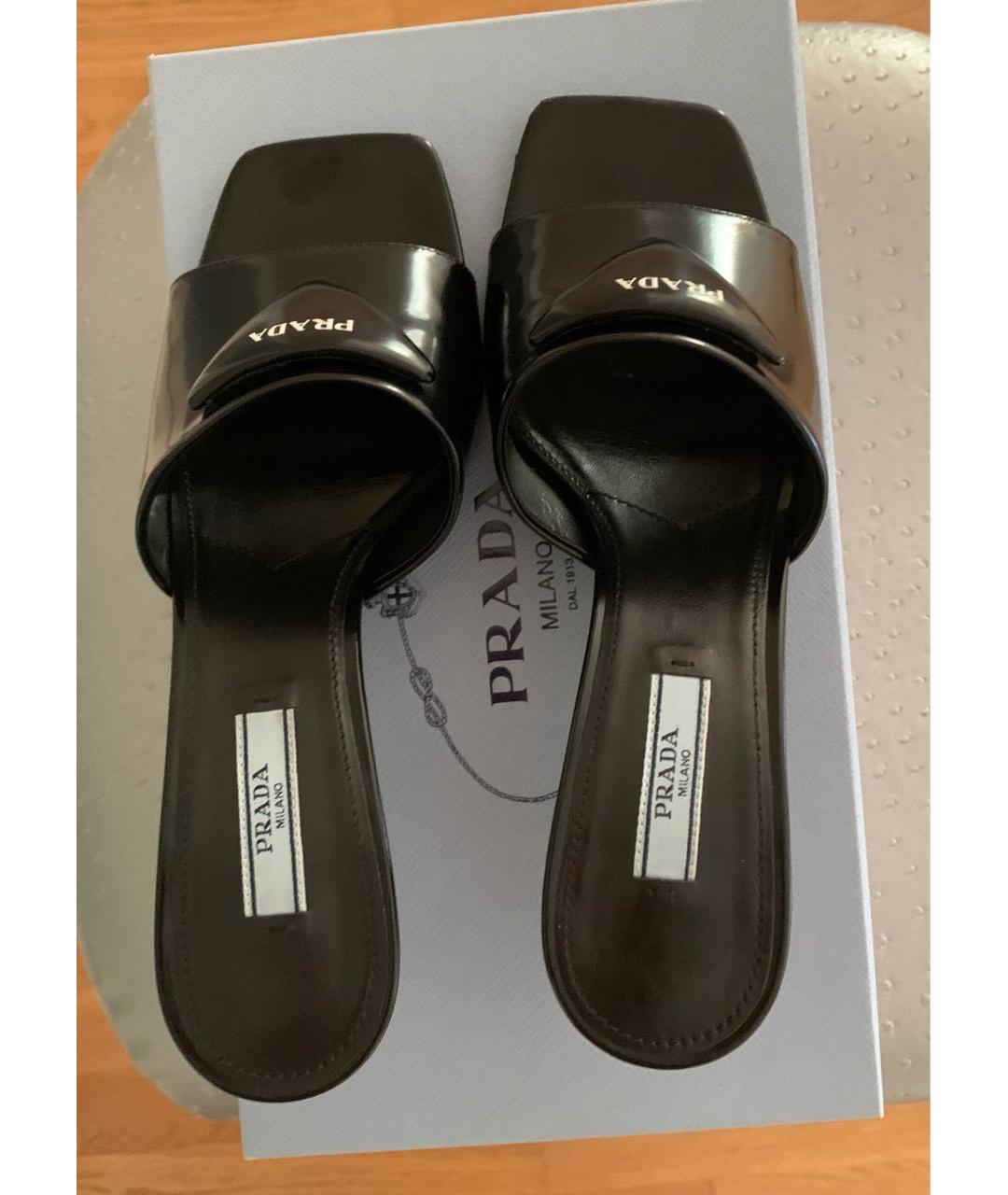 PRADA Черные кожаные мюли, фото 3