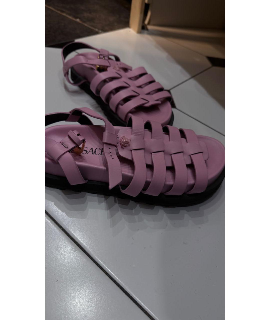 VERSACE Розовые кожаные сандалии, фото 2