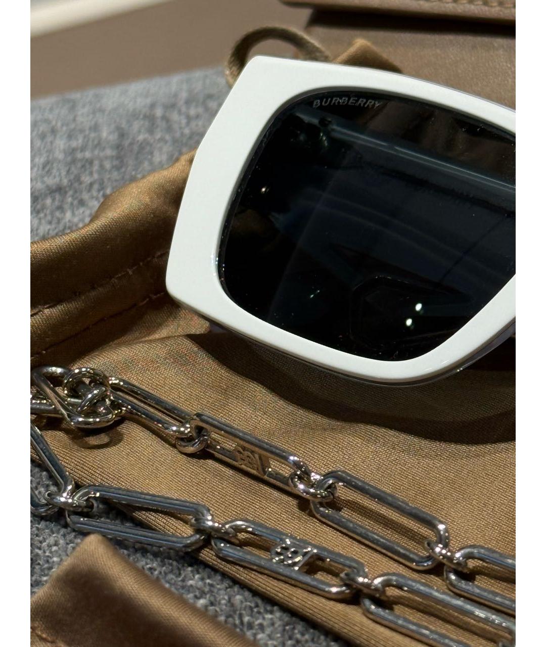 BURBERRY Белые пластиковые солнцезащитные очки, фото 6