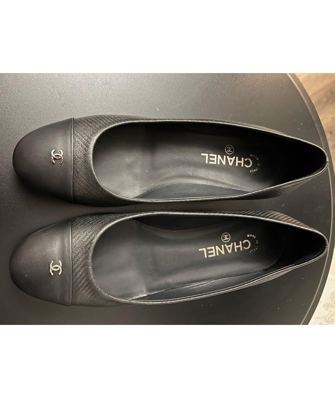 CHANEL Черные кожаные туфли, фото 3