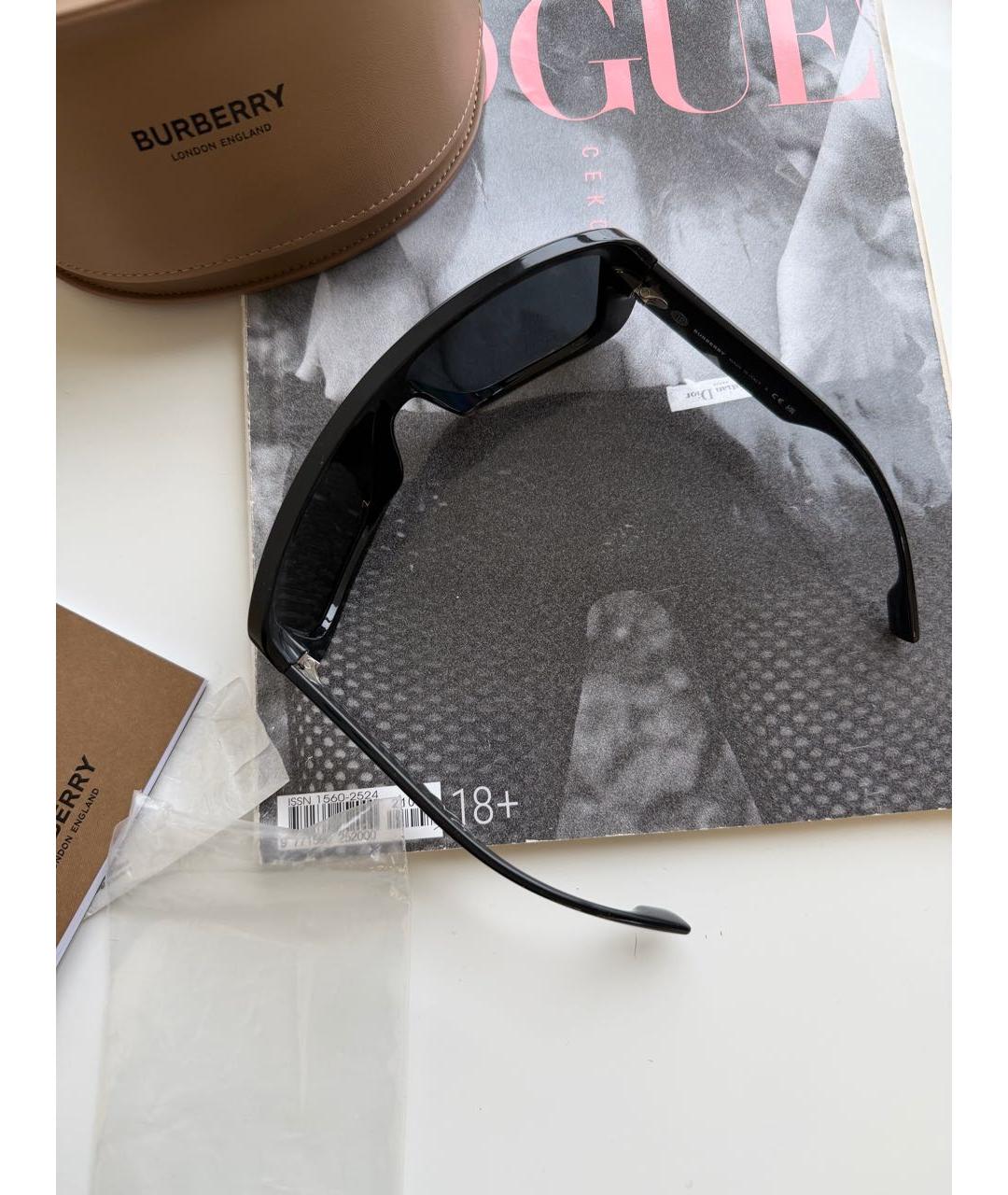 BURBERRY Черные пластиковые солнцезащитные очки, фото 5