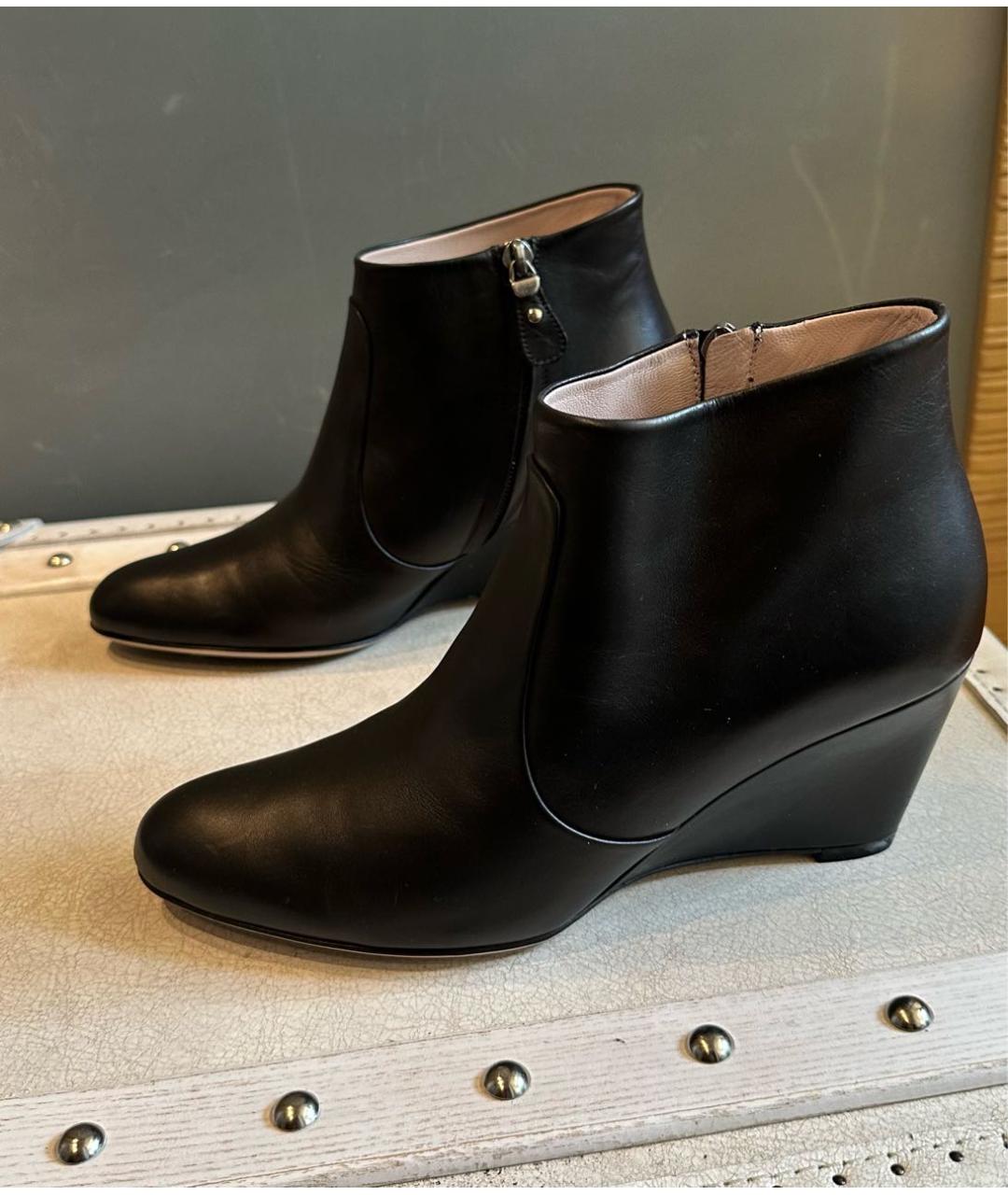 FERRAGAMO Черные кожаные ботильоны, фото 7