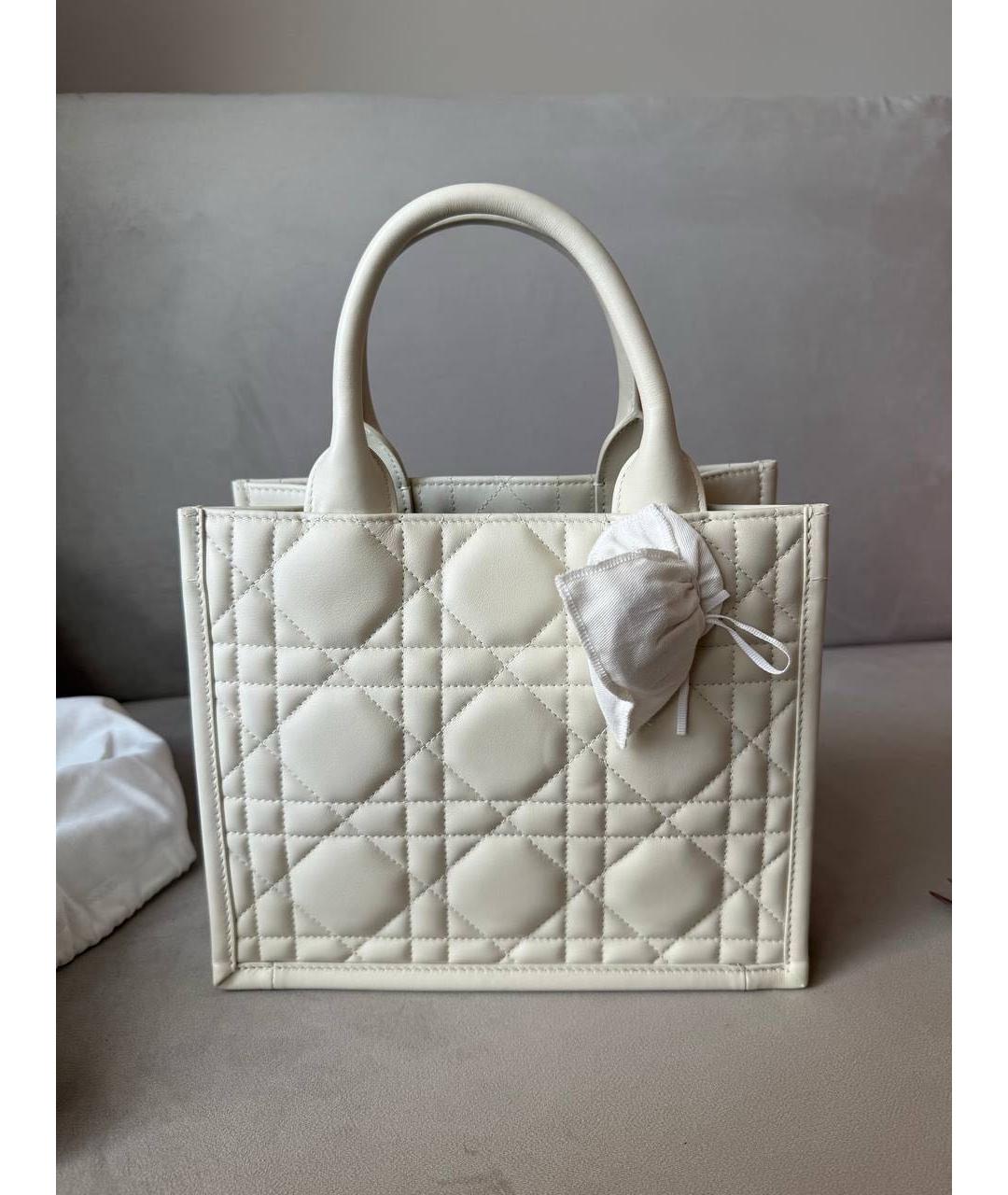 CHRISTIAN DIOR Бежевая кожаная сумка с короткими ручками, фото 9