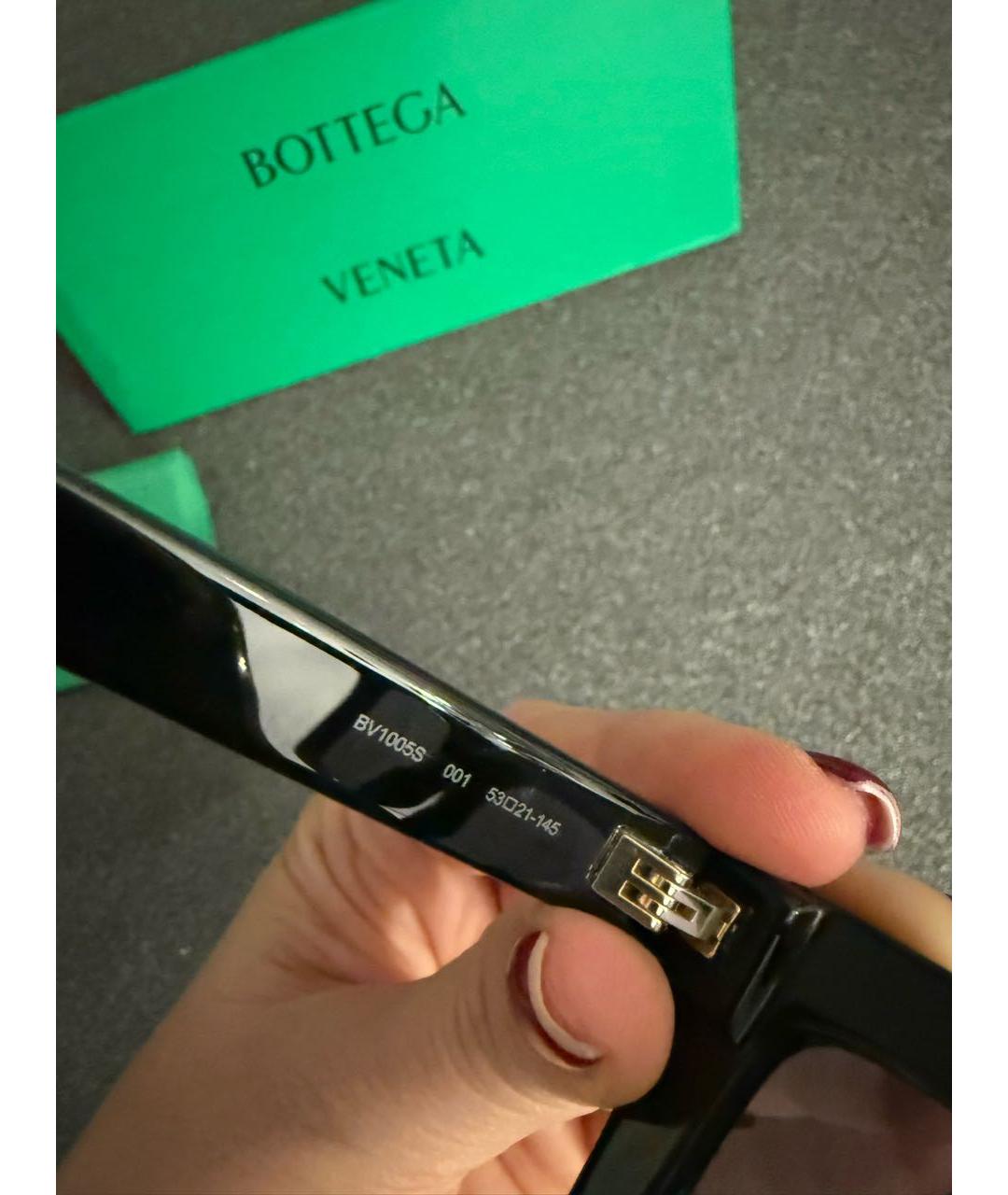 BOTTEGA VENETA Черные пластиковые солнцезащитные очки, фото 4