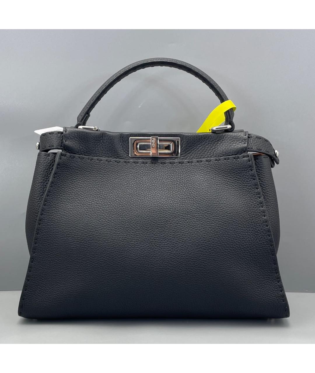 FENDI Антрацитовая кожаная сумка с короткими ручками, фото 2