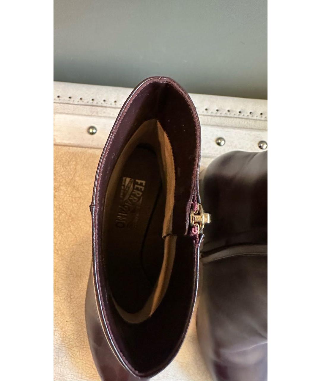 FERRAGAMO Бордовые кожаные полусапоги, фото 7