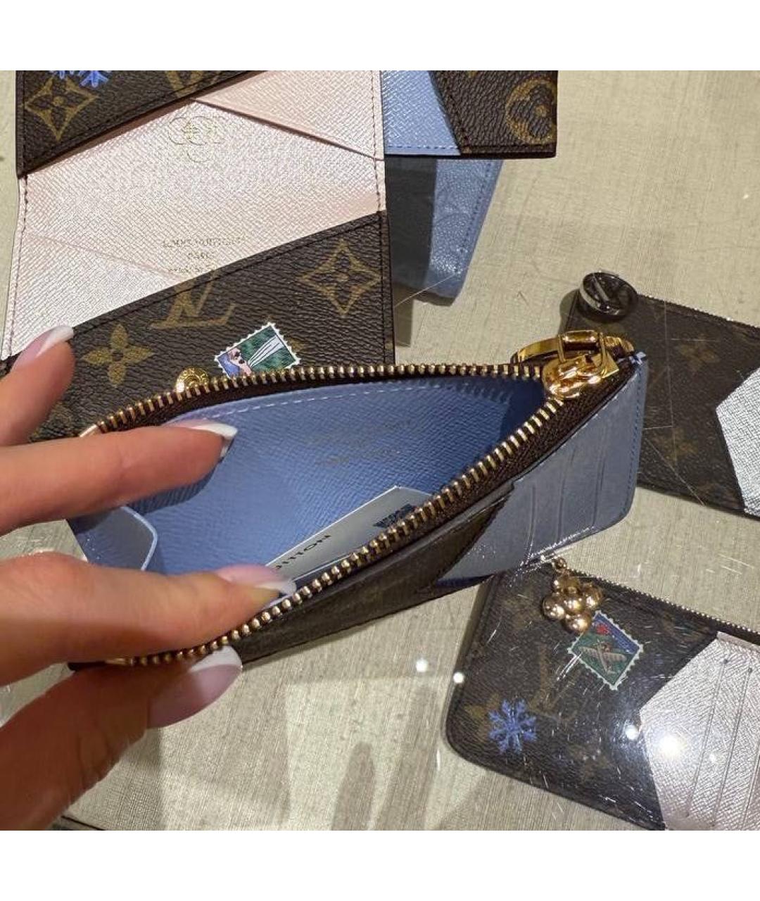LOUIS VUITTON Коричневый кожаный кардхолдер, фото 3