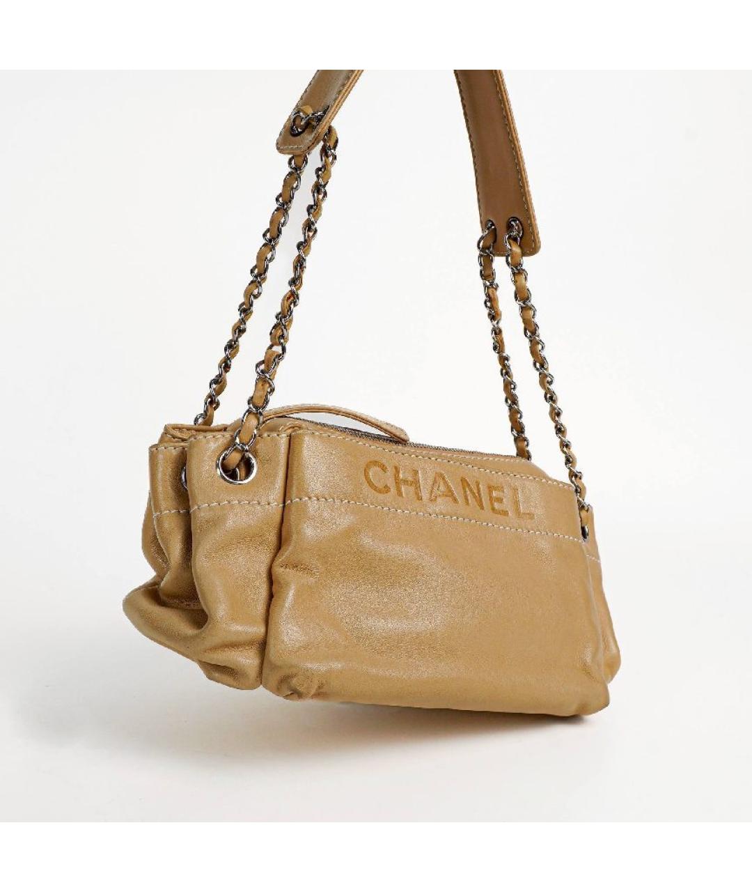CHANEL Бежевая кожаная сумка через плечо, фото 4
