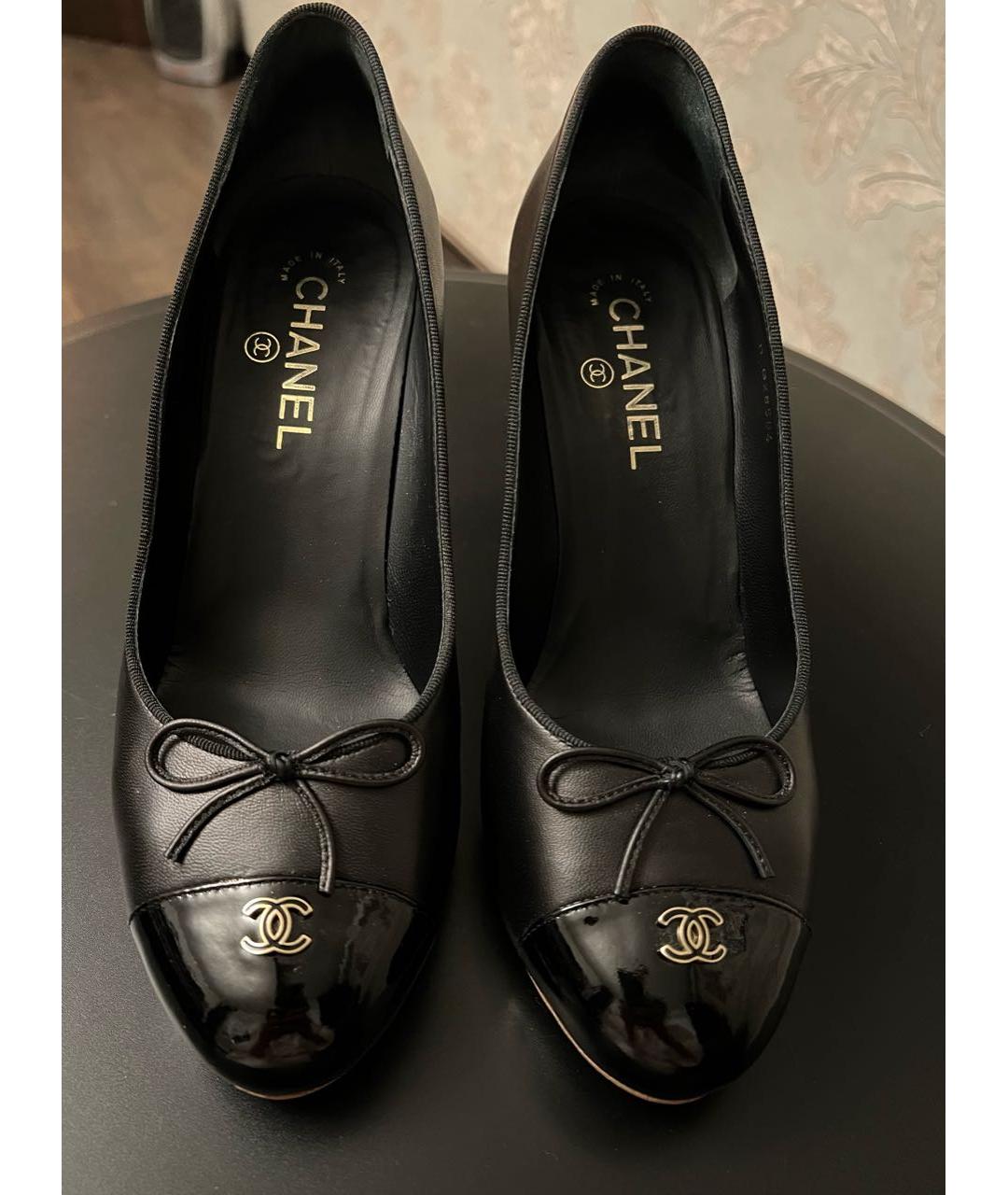CHANEL Черные кожаные туфли, фото 2