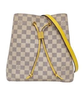 LOUIS VUITTON Сумка через плечо