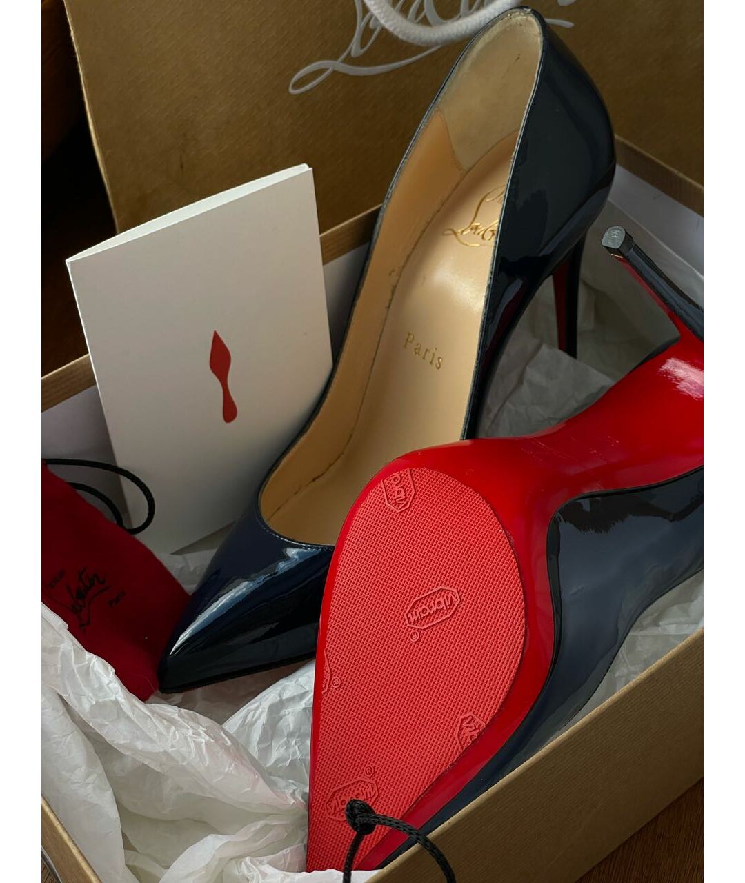 CHRISTIAN LOUBOUTIN Темно-синие туфли из лакированной кожи, фото 2