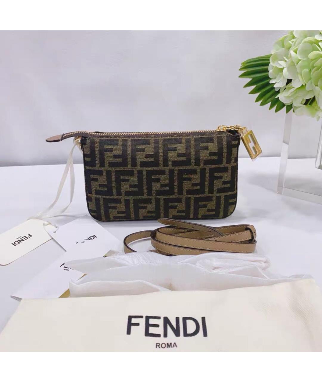 FENDI Коричневая тканевая сумка через плечо, фото 2