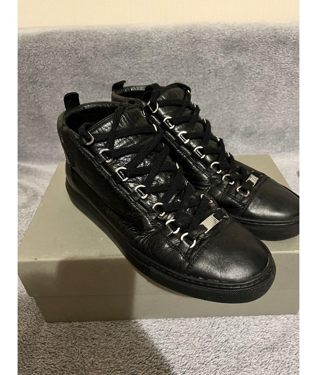 BALENCIAGA Черные кожаные высокие кроссовки / кеды, фото 2