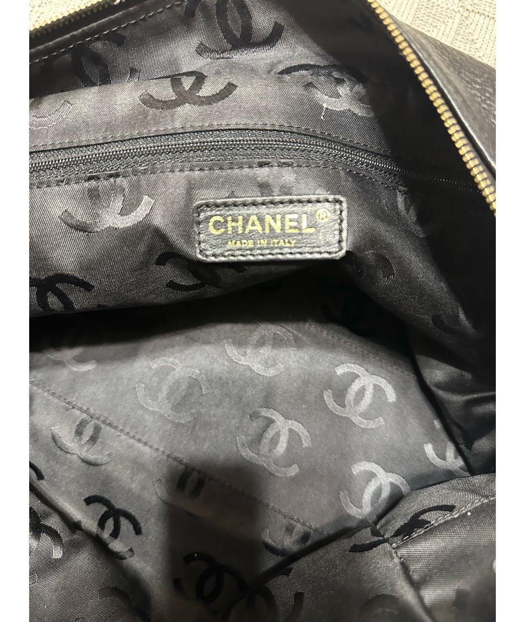CHANEL Черная кожаная сумка с короткими ручками, фото 3