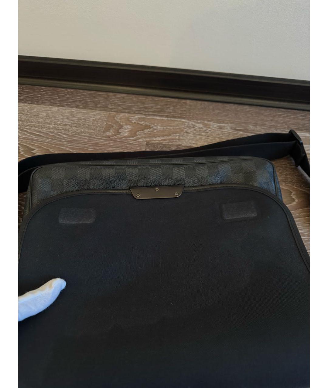 LOUIS VUITTON Черная сумка на плечо, фото 3