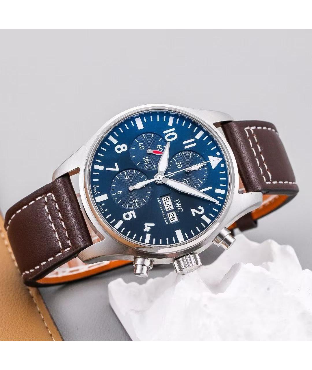 IWC Schaffhausen Коричневые металлические часы, фото 2