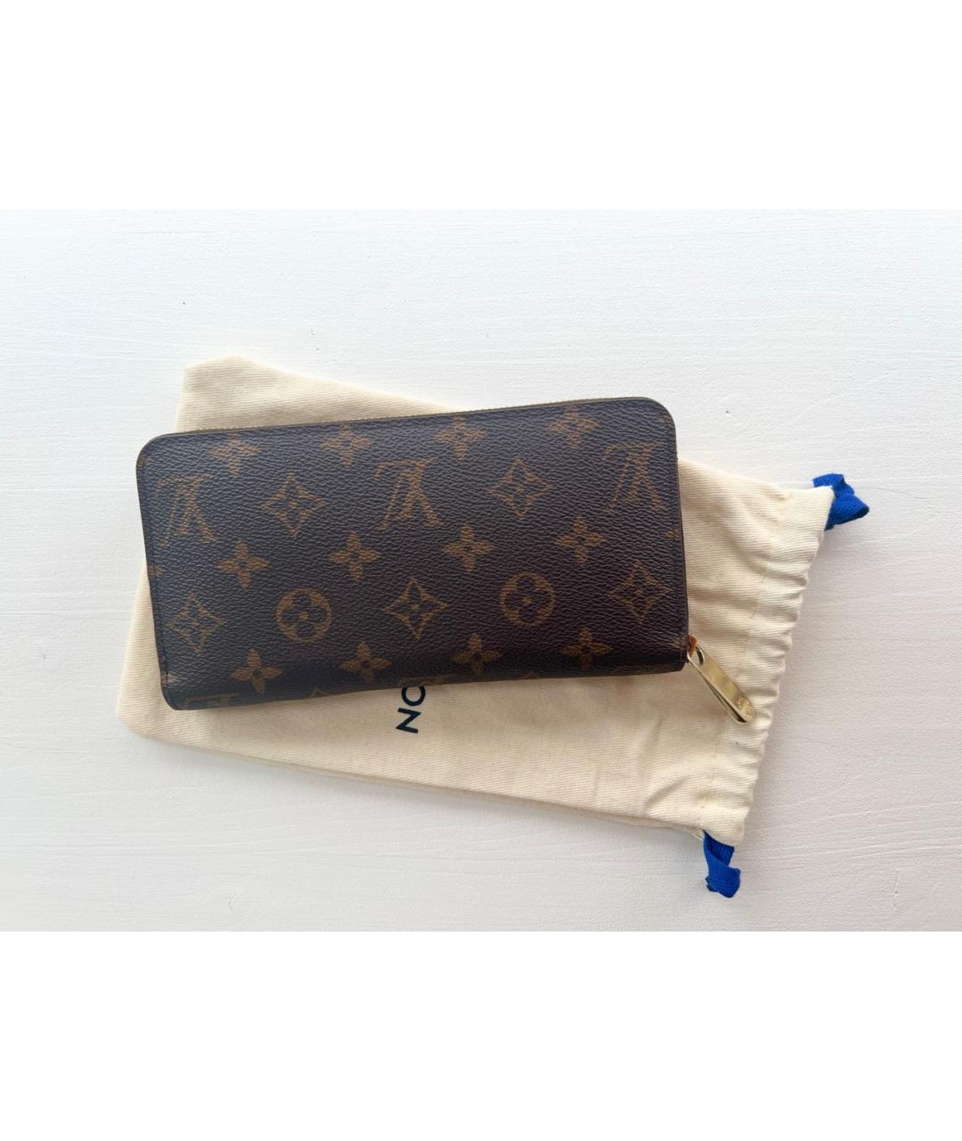 LOUIS VUITTON Коричневый кошелек, фото 3