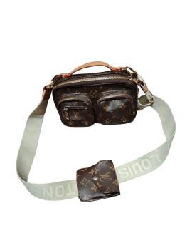 LOUIS VUITTON Сумка через плечо