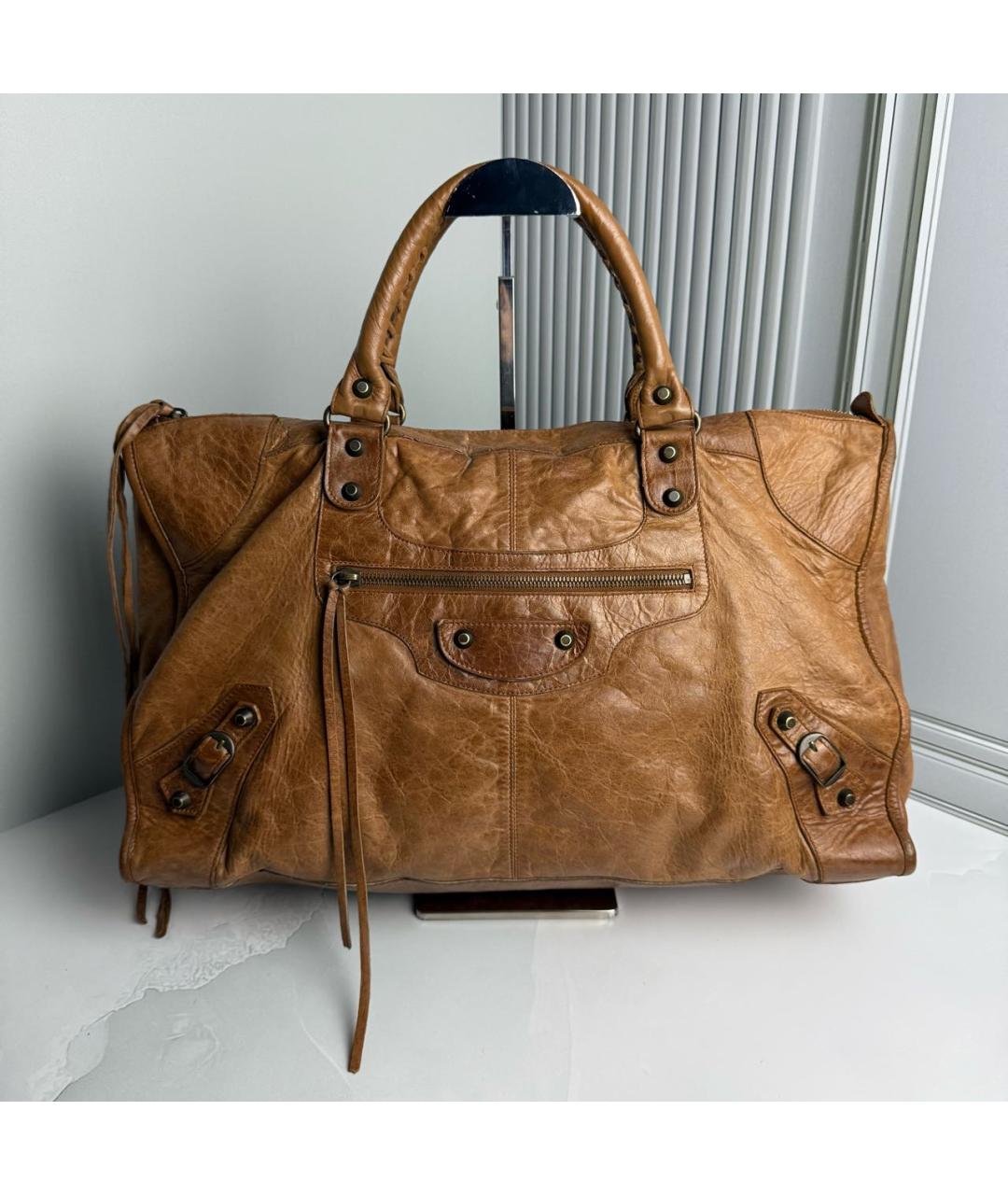 BALENCIAGA Коричневая кожаная сумка тоут, фото 9
