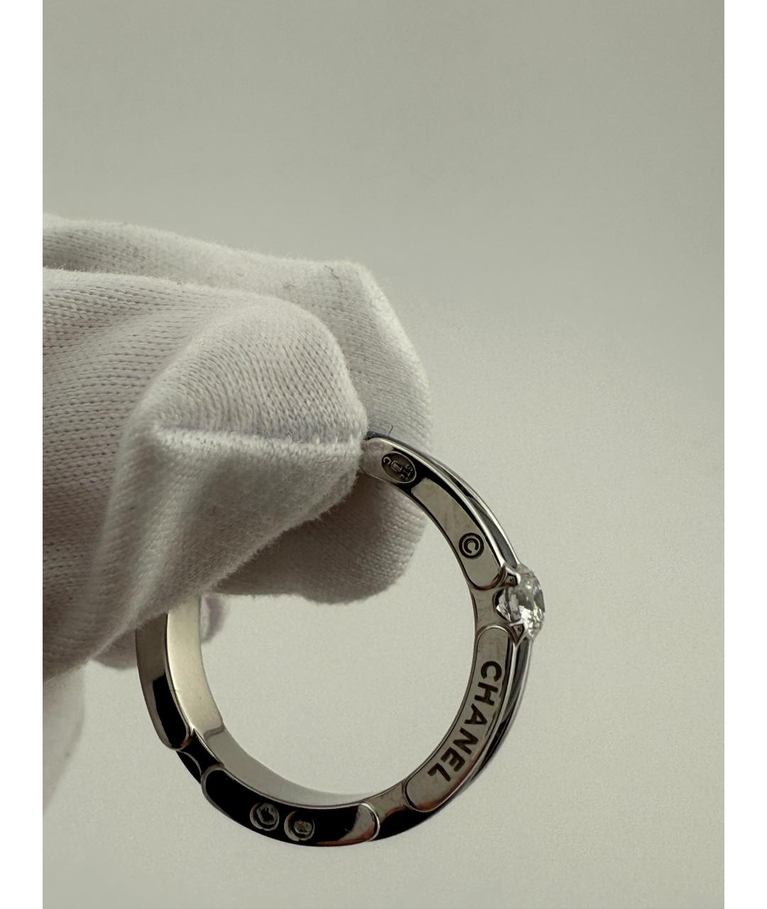 CHANEL Черное кольцо из белого золота, фото 6