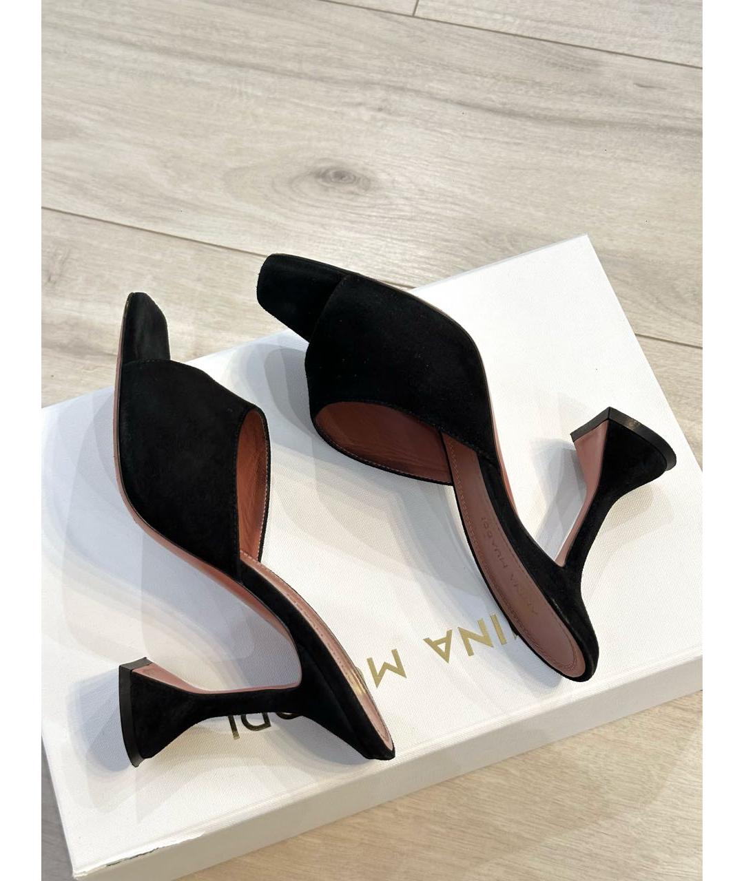 Amina Muaddi Черные замшевые босоножки, фото 2