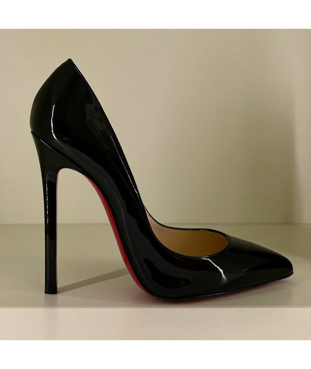 CHRISTIAN LOUBOUTIN Черные замшевые туфли, фото 8