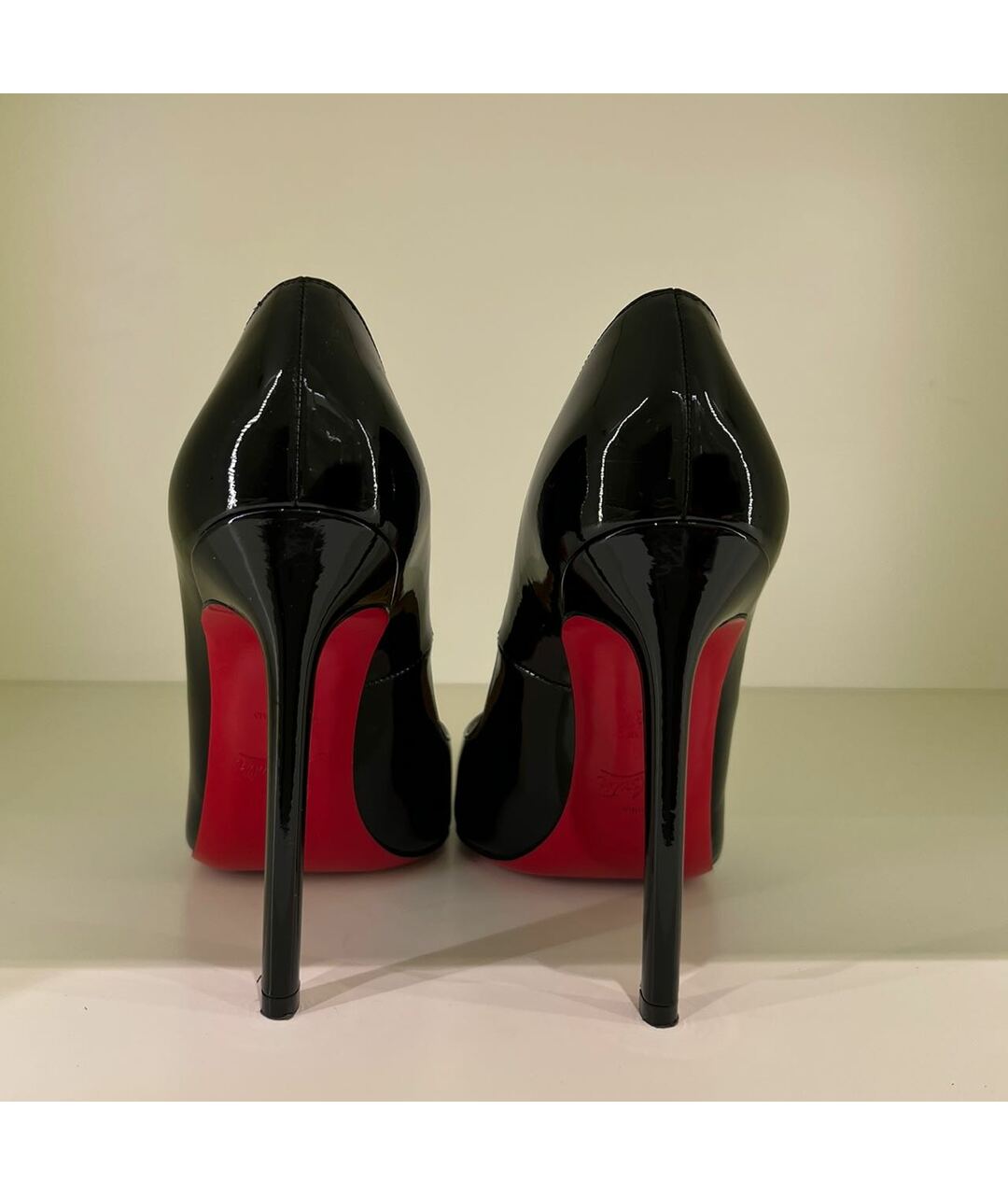 CHRISTIAN LOUBOUTIN Черные замшевые туфли, фото 3