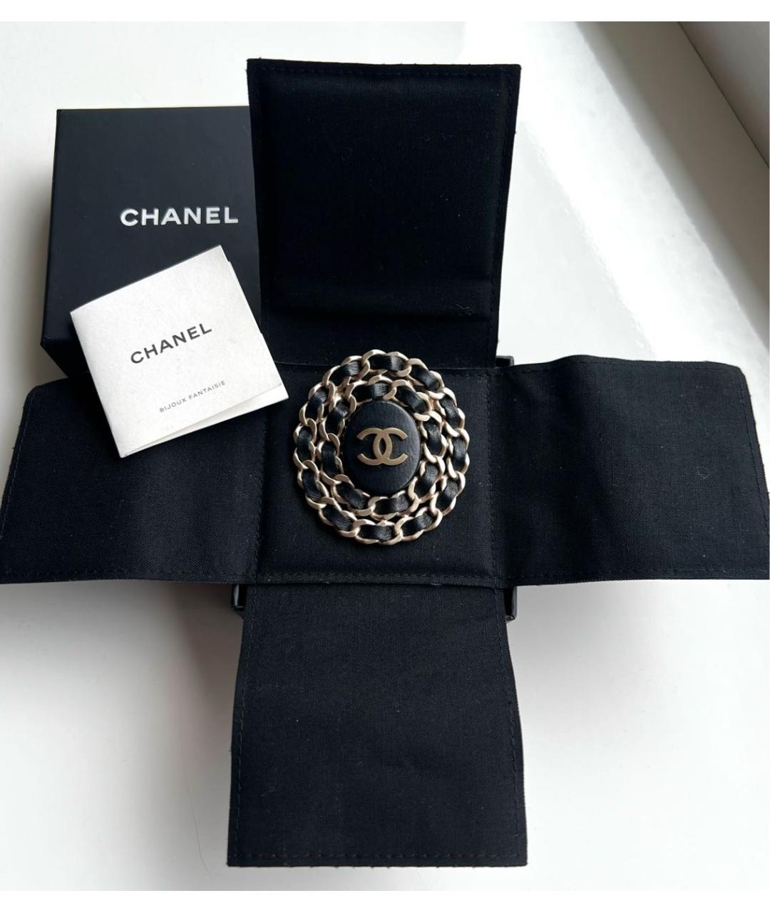 CHANEL Черная металлическая булавка / брошь, фото 2